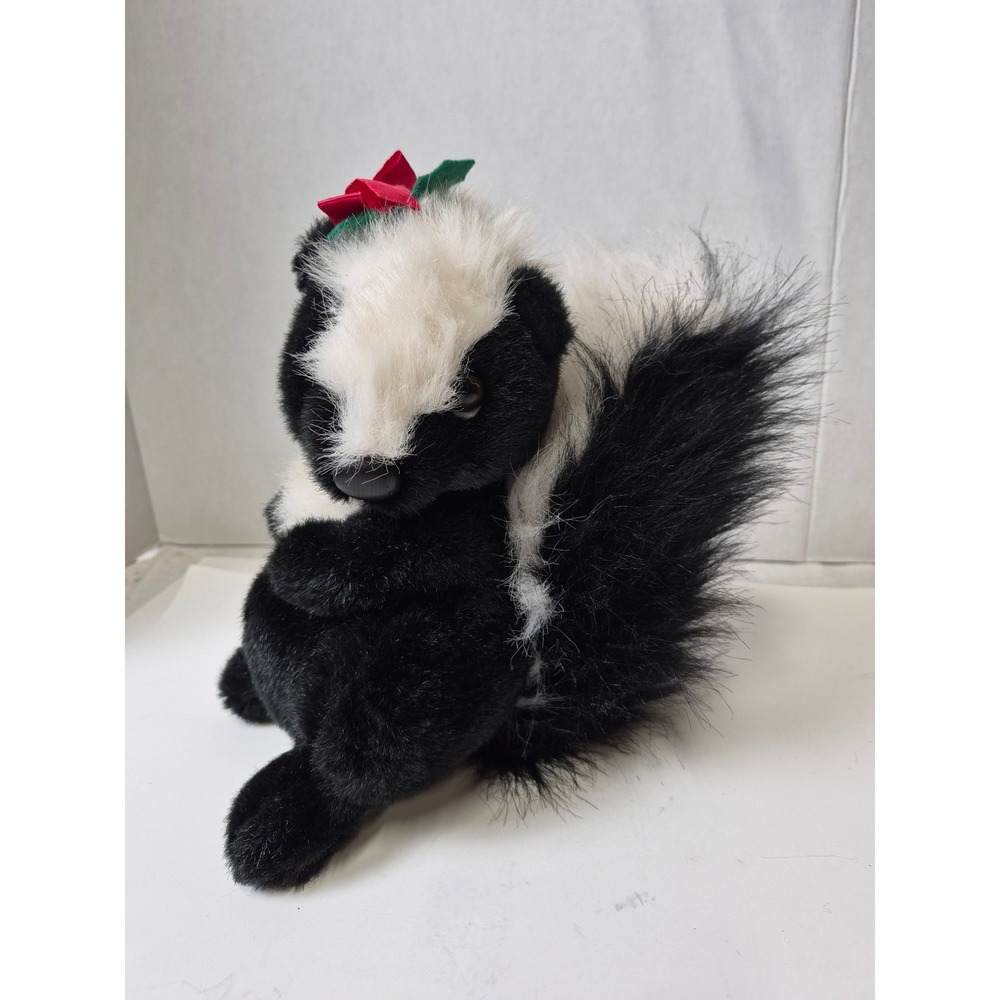 Vintage 1988 Applause Woodland Winter Holly Skunk Plush Black White Holiday